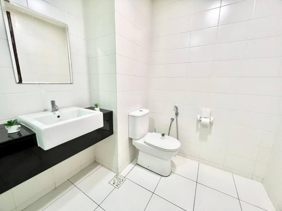 B Setia Alam 1-5 Pax Cozy Home Wifi&Tv Studio 3 Beds Trefoil Shah Alam Extérieur photo